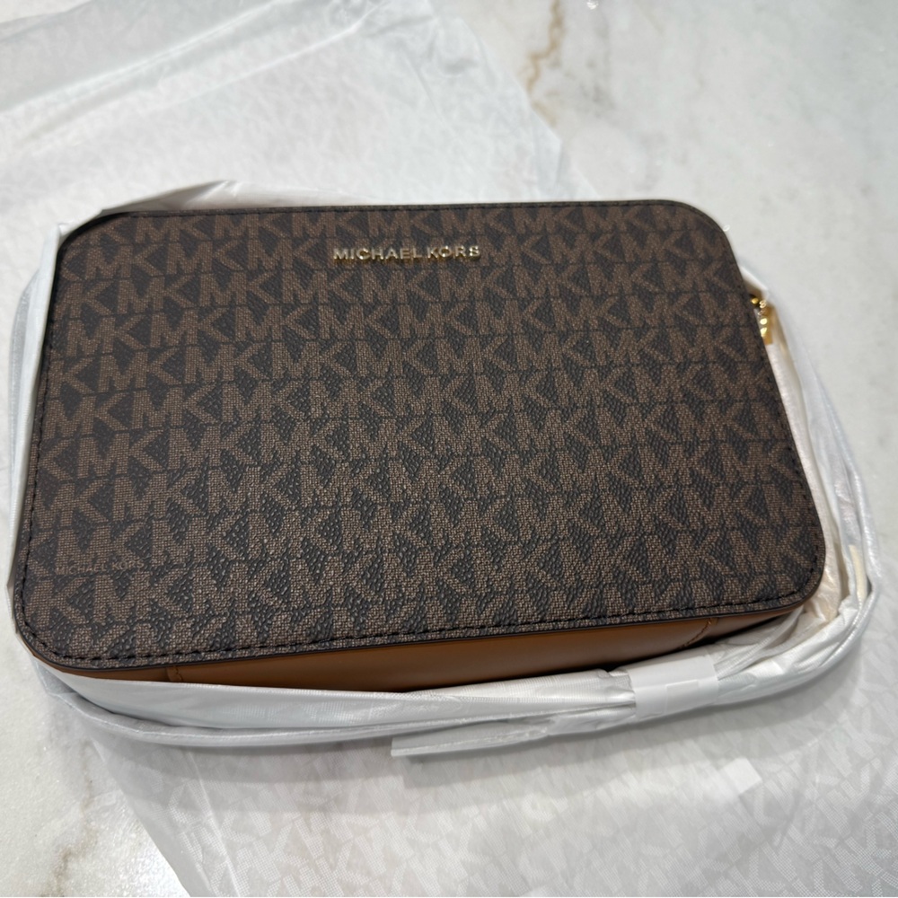 Michael Kors Signature Brown Crossbody Bag - Picture 5 of 16